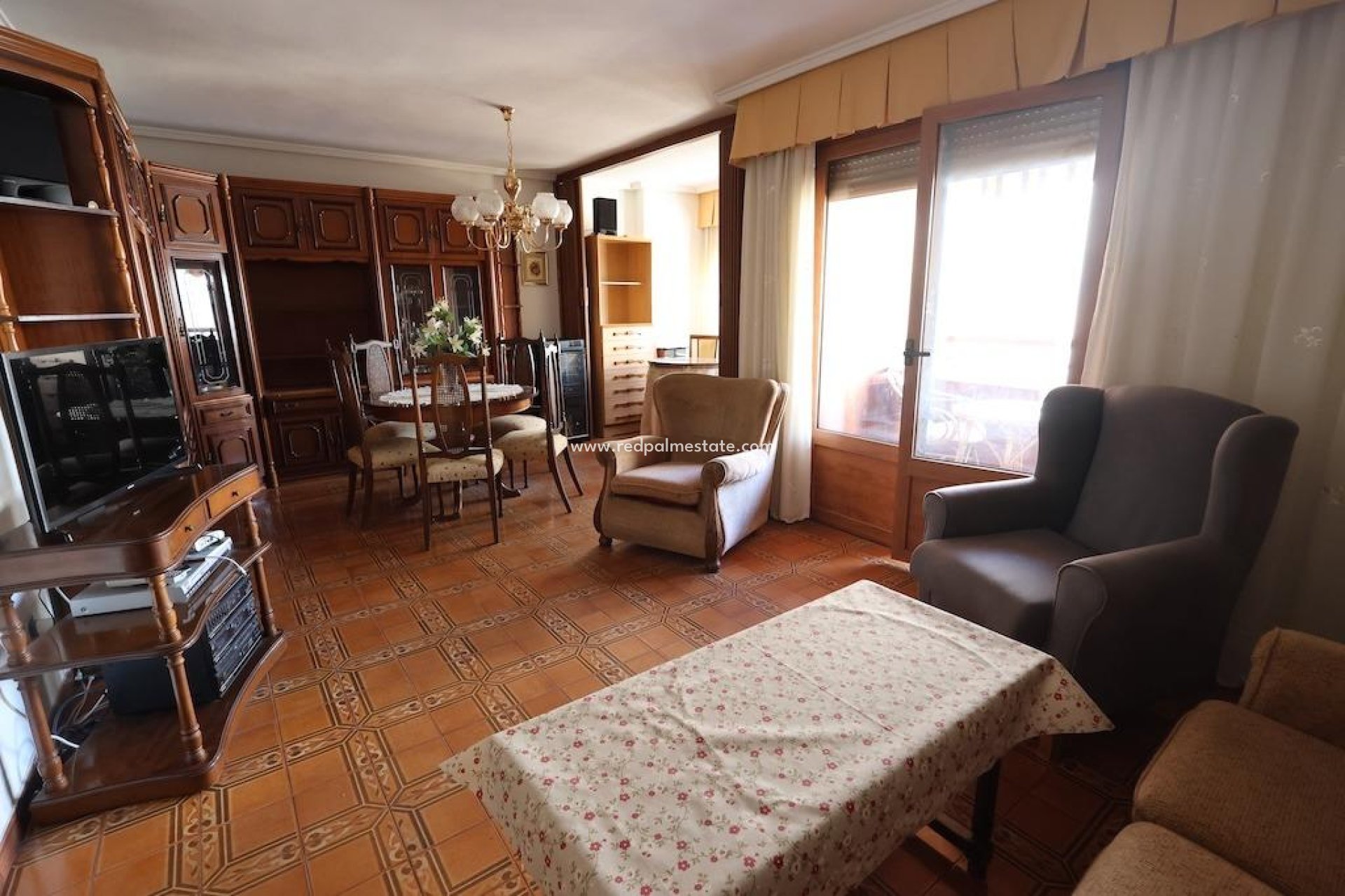 Återförsäljning - Lägenheter -
Torrevieja