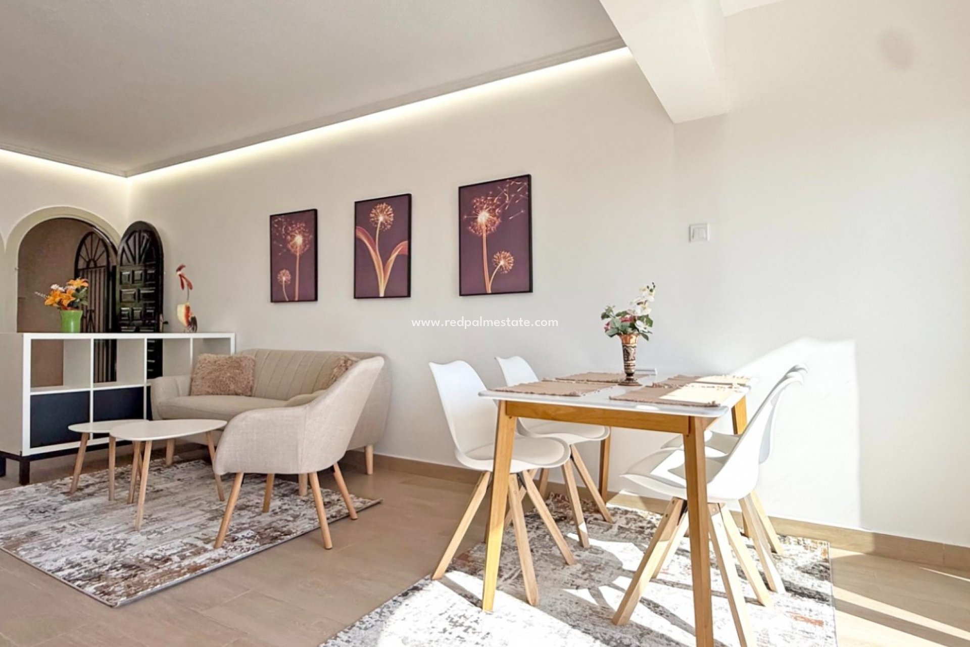 Återförsäljning - Lägenheter -
Torrevieja