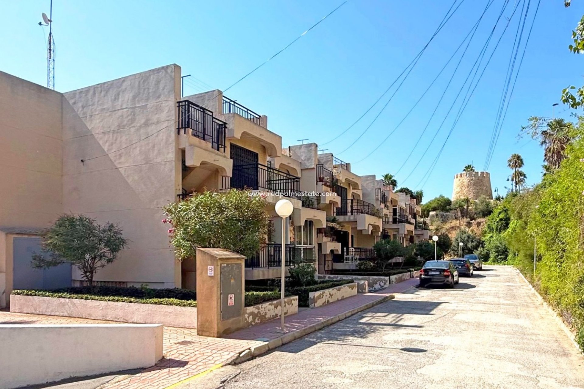 Återförsäljning - Lägenheter -
Torrevieja