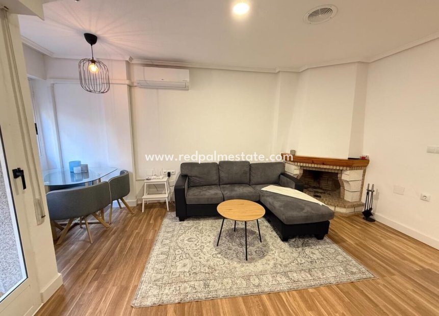 Återförsäljning - Lägenheter -
Torrevieja