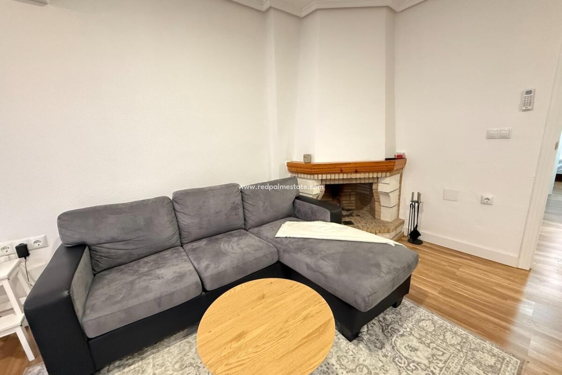 Återförsäljning - Lägenheter -
Torrevieja