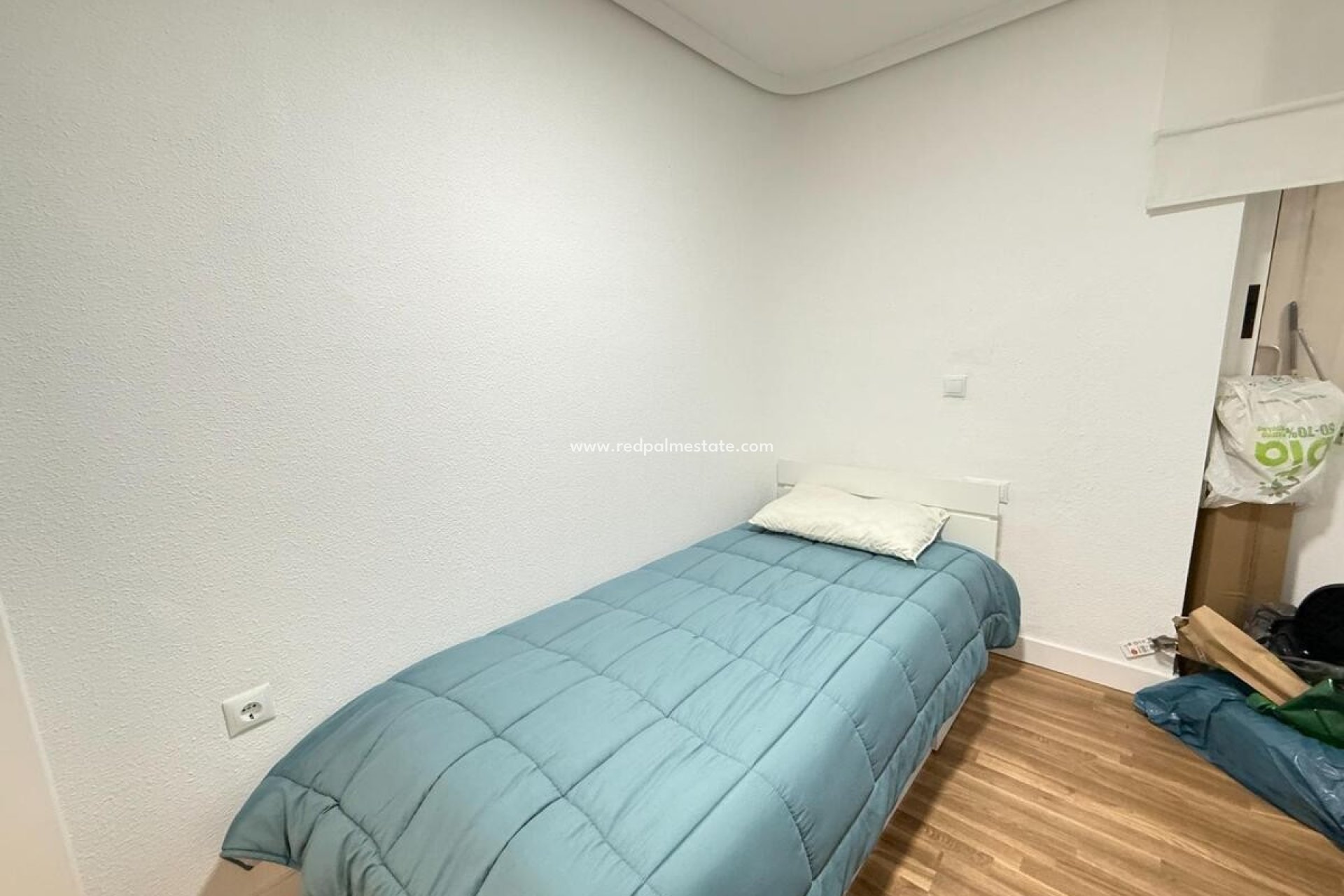 Återförsäljning - Lägenheter -
Torrevieja