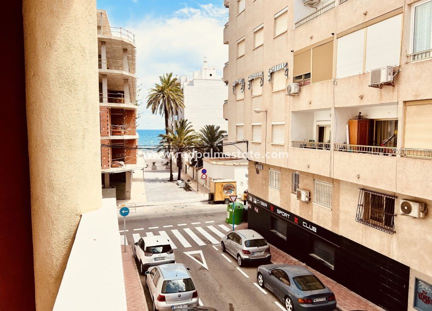 Återförsäljning - Lägenheter -
Torrevieja