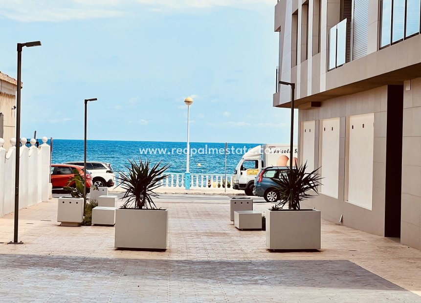 Återförsäljning - Lägenheter -
Torrevieja