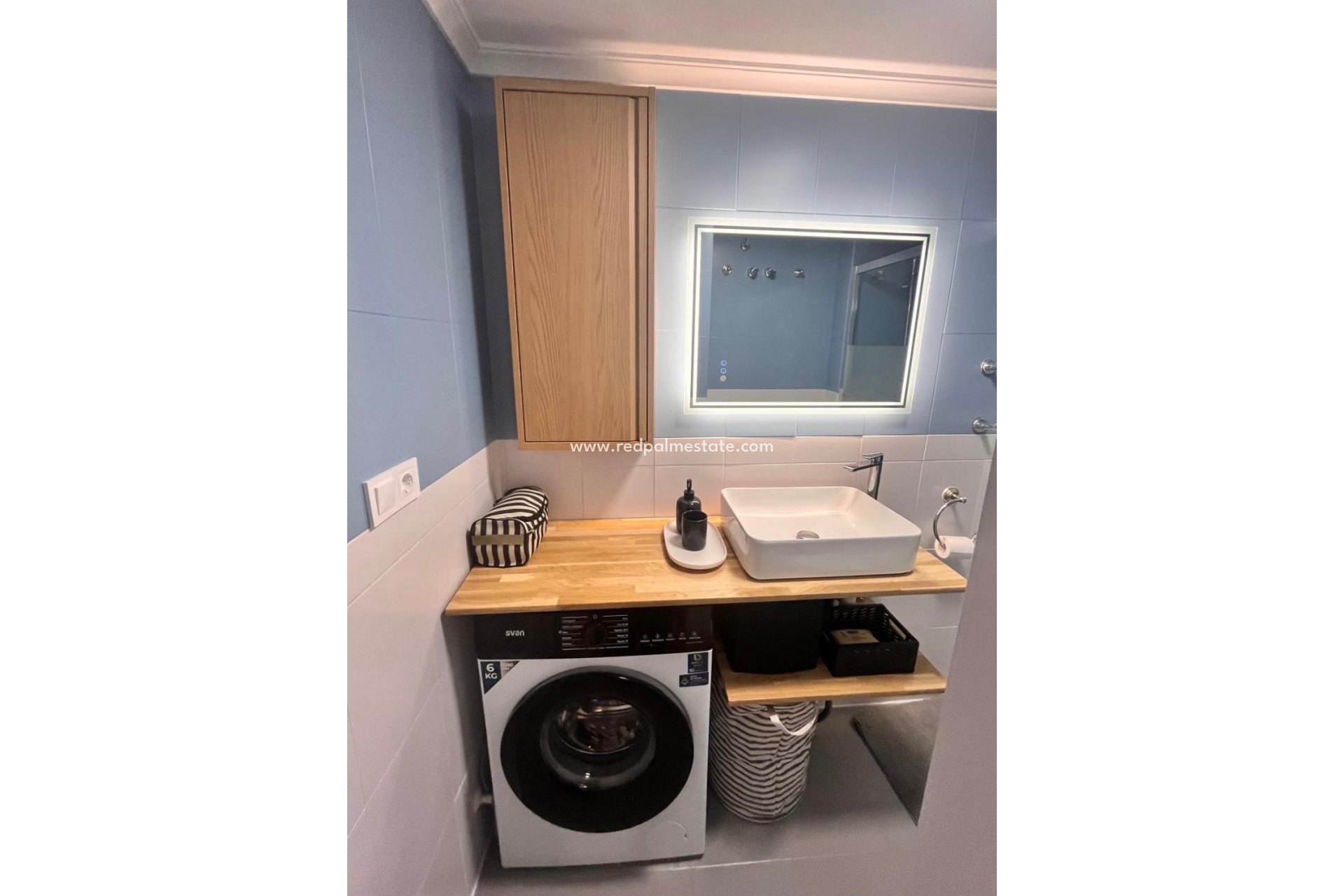 Återförsäljning - Lägenheter -
Torrevieja