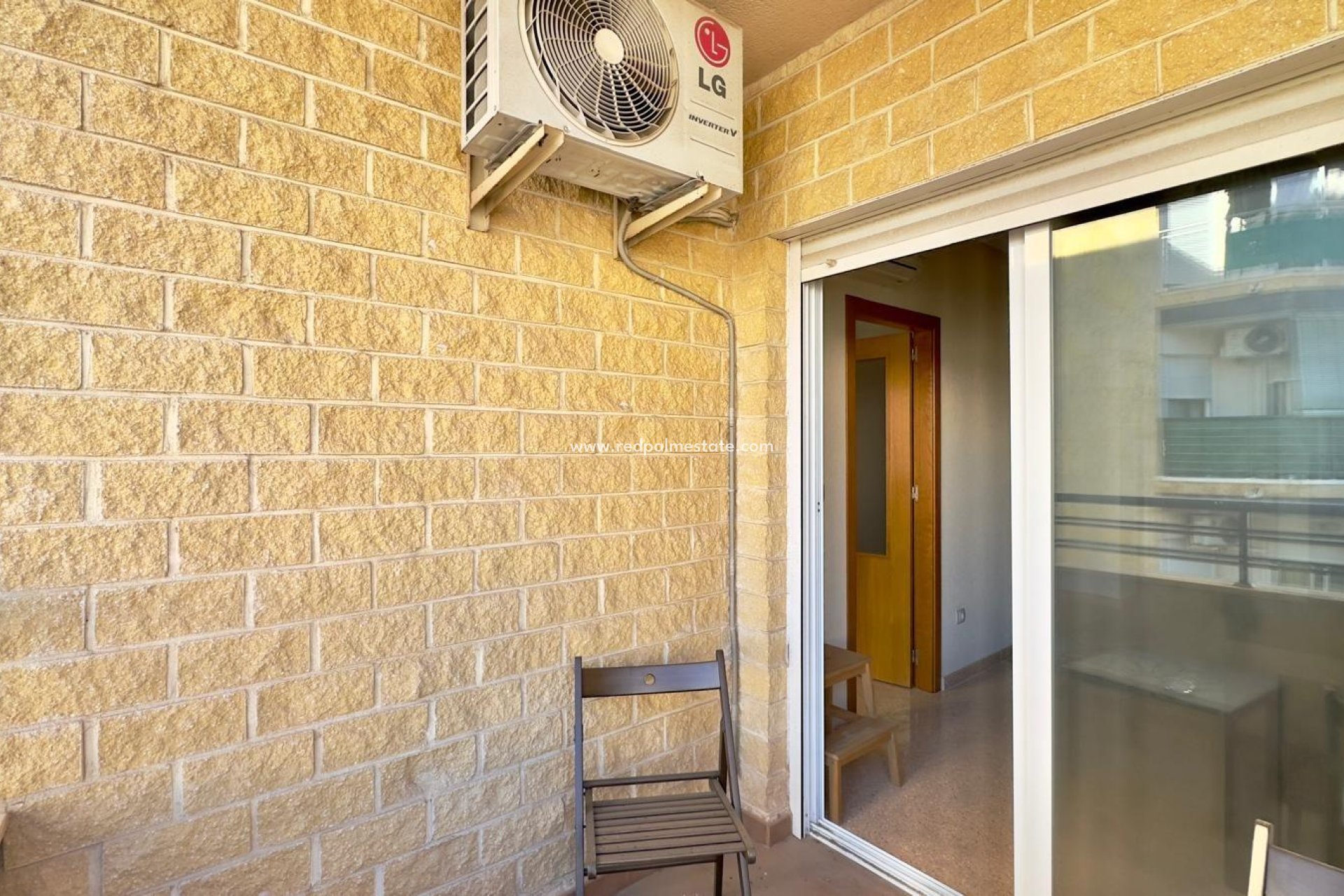 Återförsäljning - Lägenheter -
Torrevieja