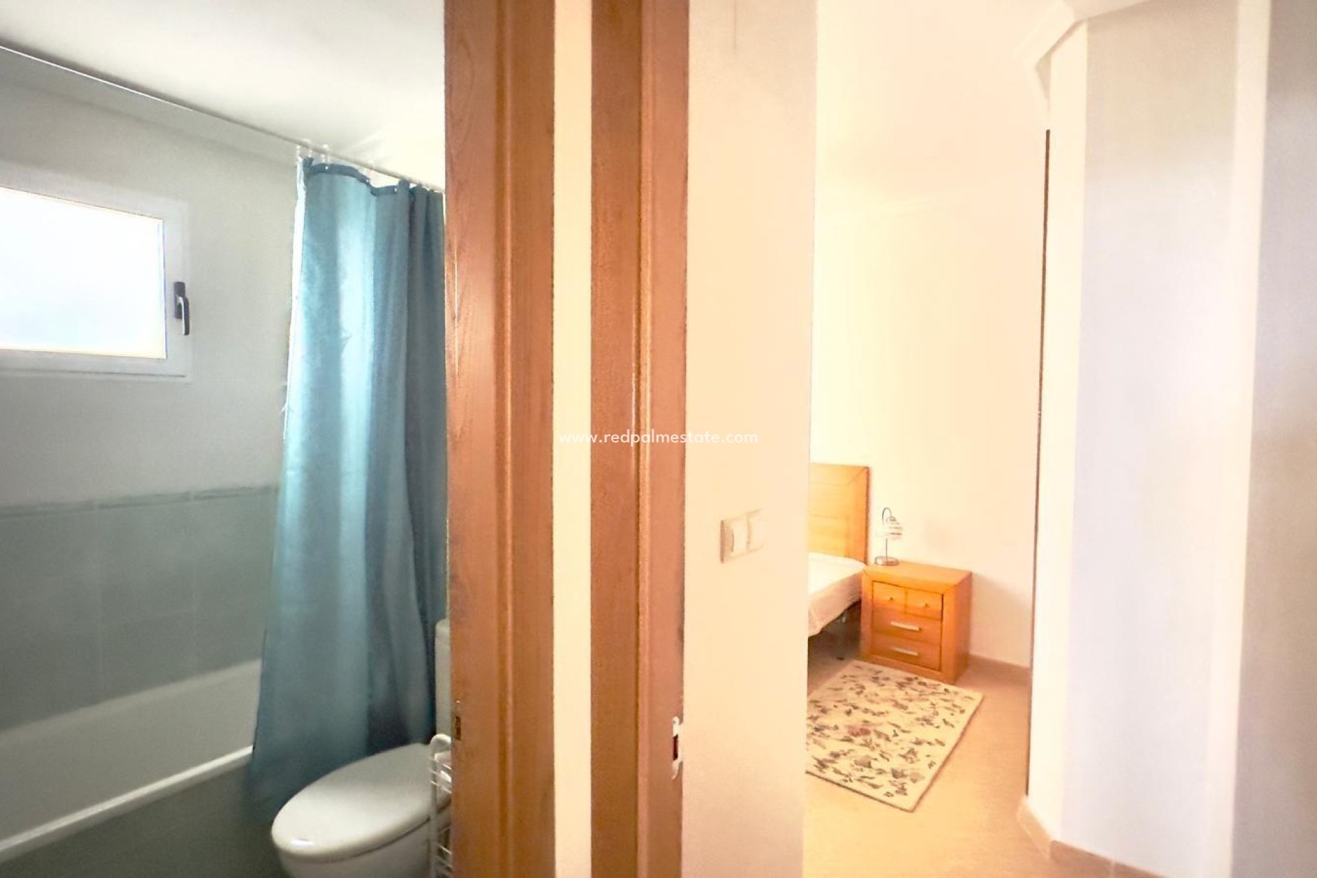 Återförsäljning - Lägenheter -
Torrevieja