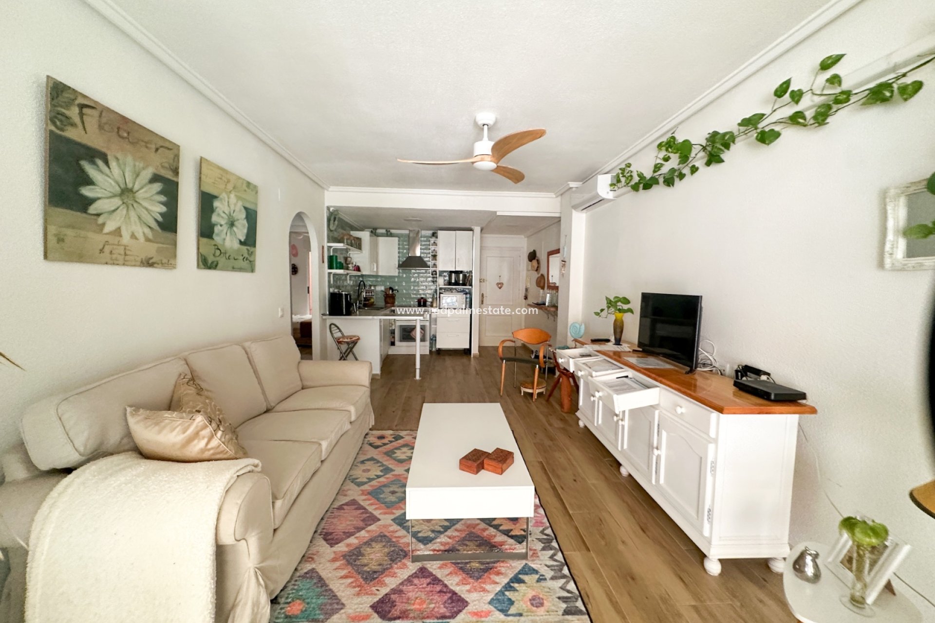 Återförsäljning - Lägenheter -
Torrevieja