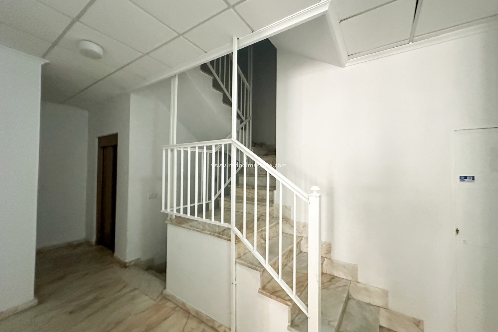 Återförsäljning - Lägenheter -
Torrevieja