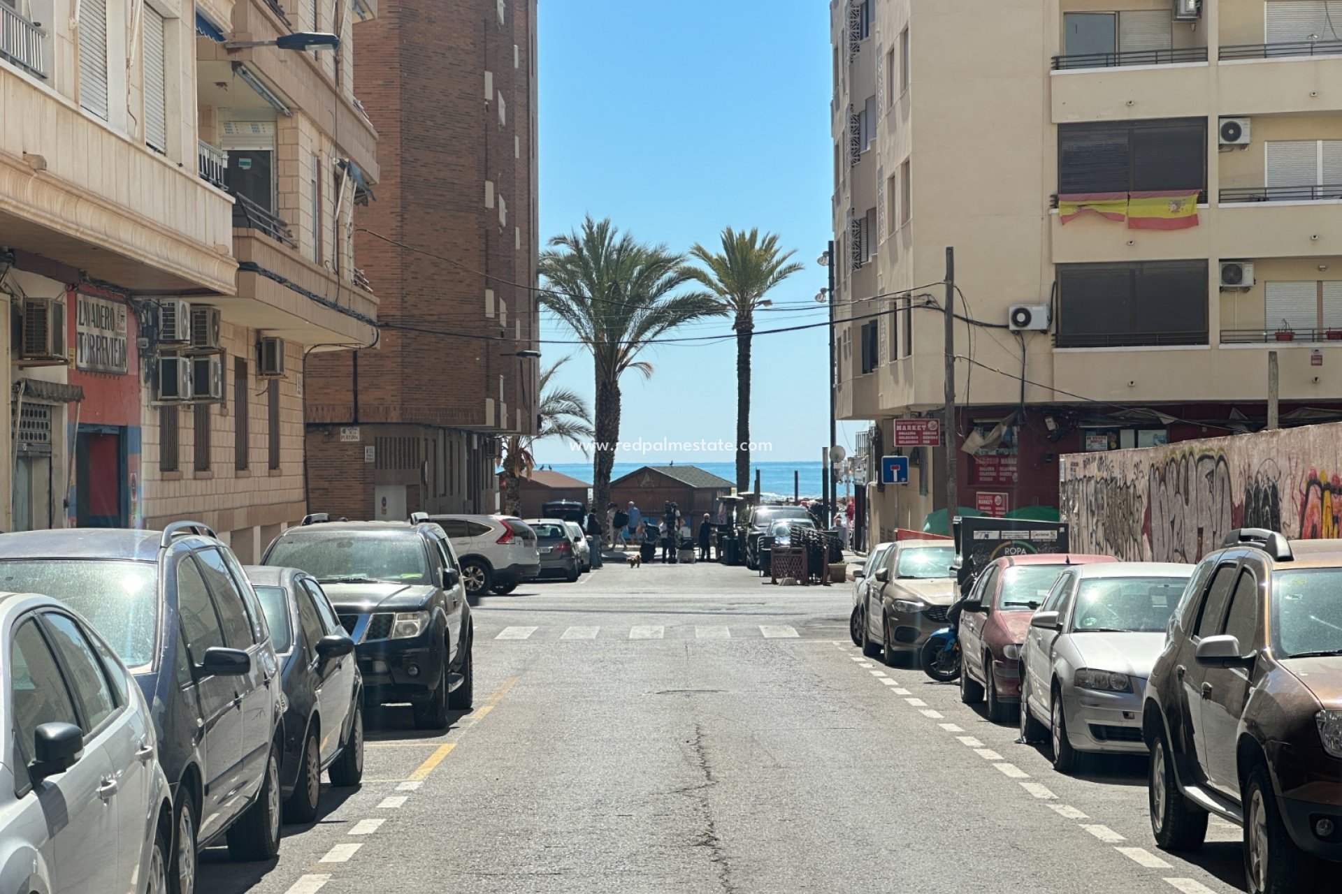 Återförsäljning - Lägenheter -
Torrevieja