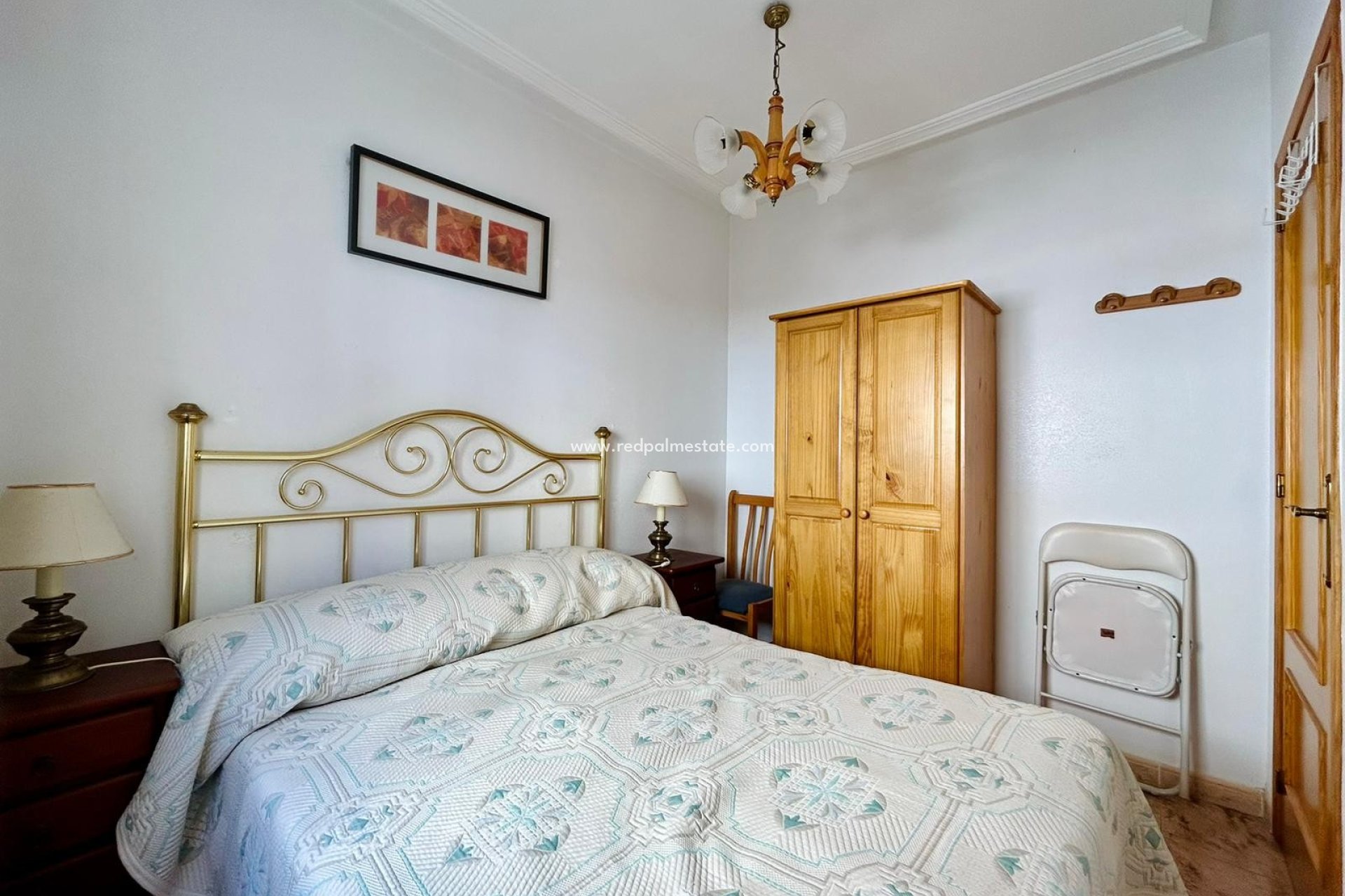 Återförsäljning - Lägenheter -
Torrevieja