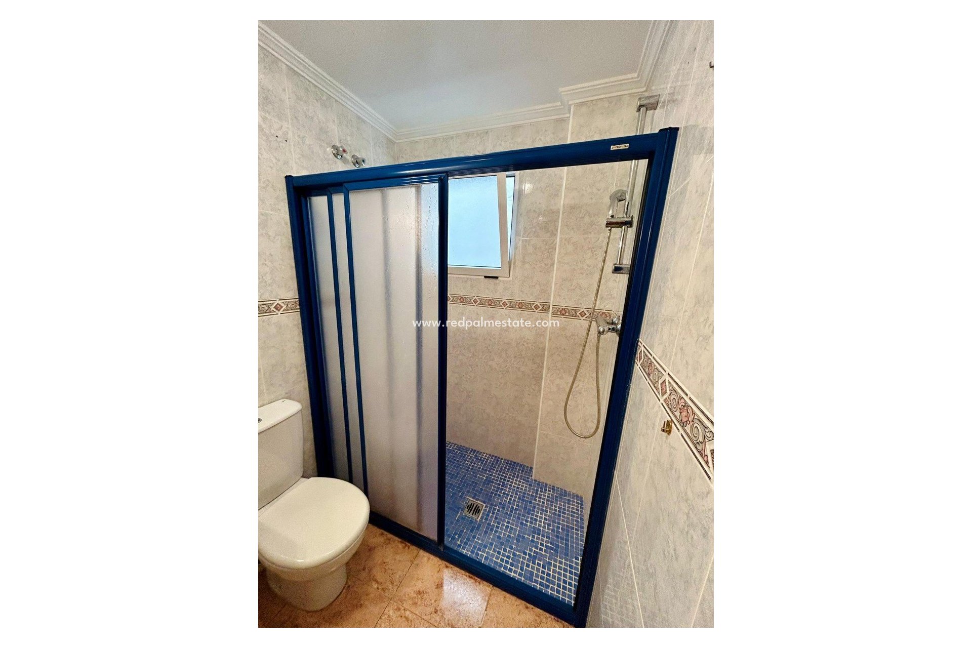 Återförsäljning - Lägenheter -
Torrevieja