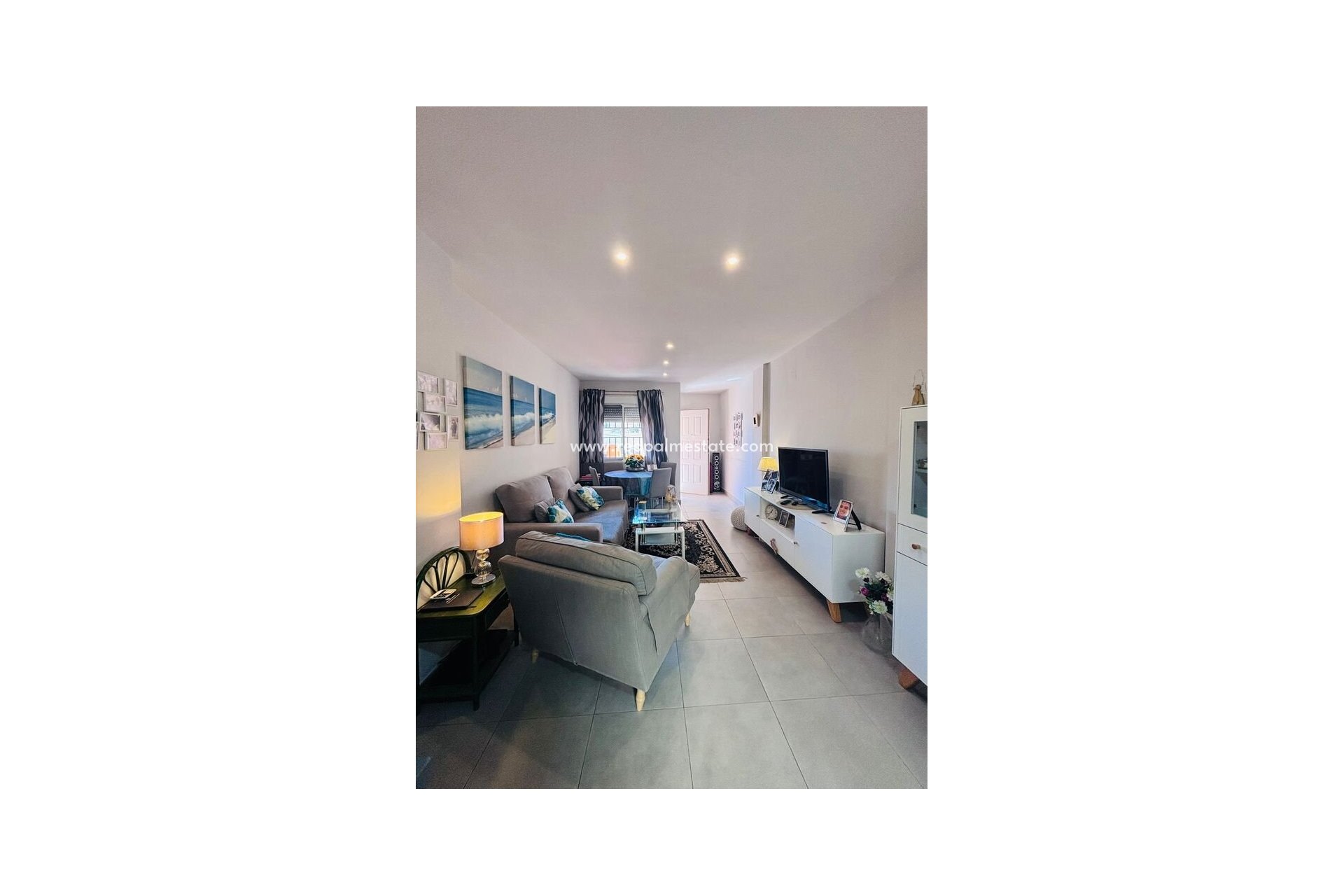 Återförsäljning - Lägenheter -
Torrevieja