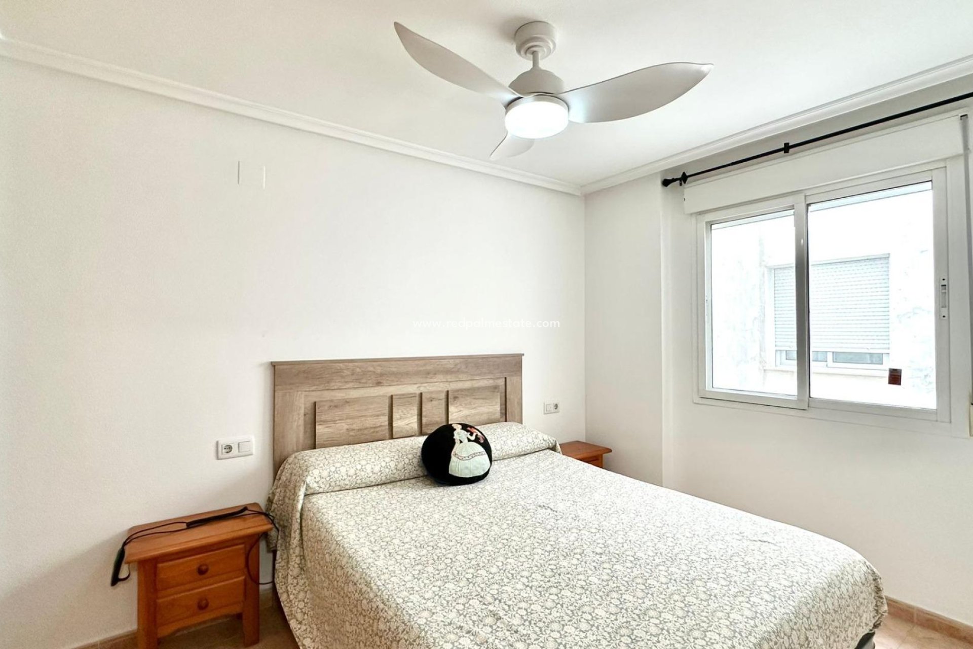 Återförsäljning - Lägenheter -
Torrevieja