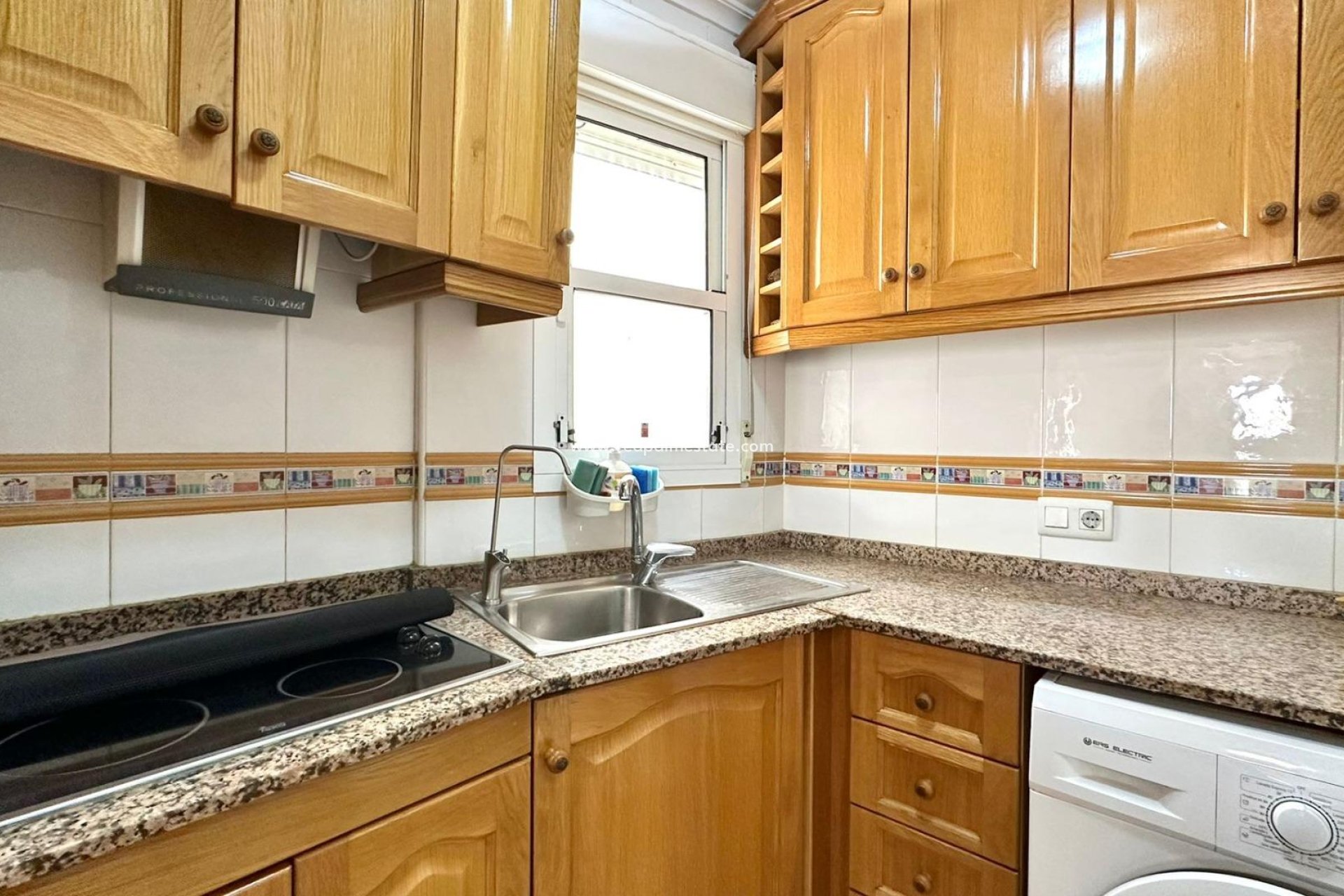 Återförsäljning - Lägenheter -
Torrevieja