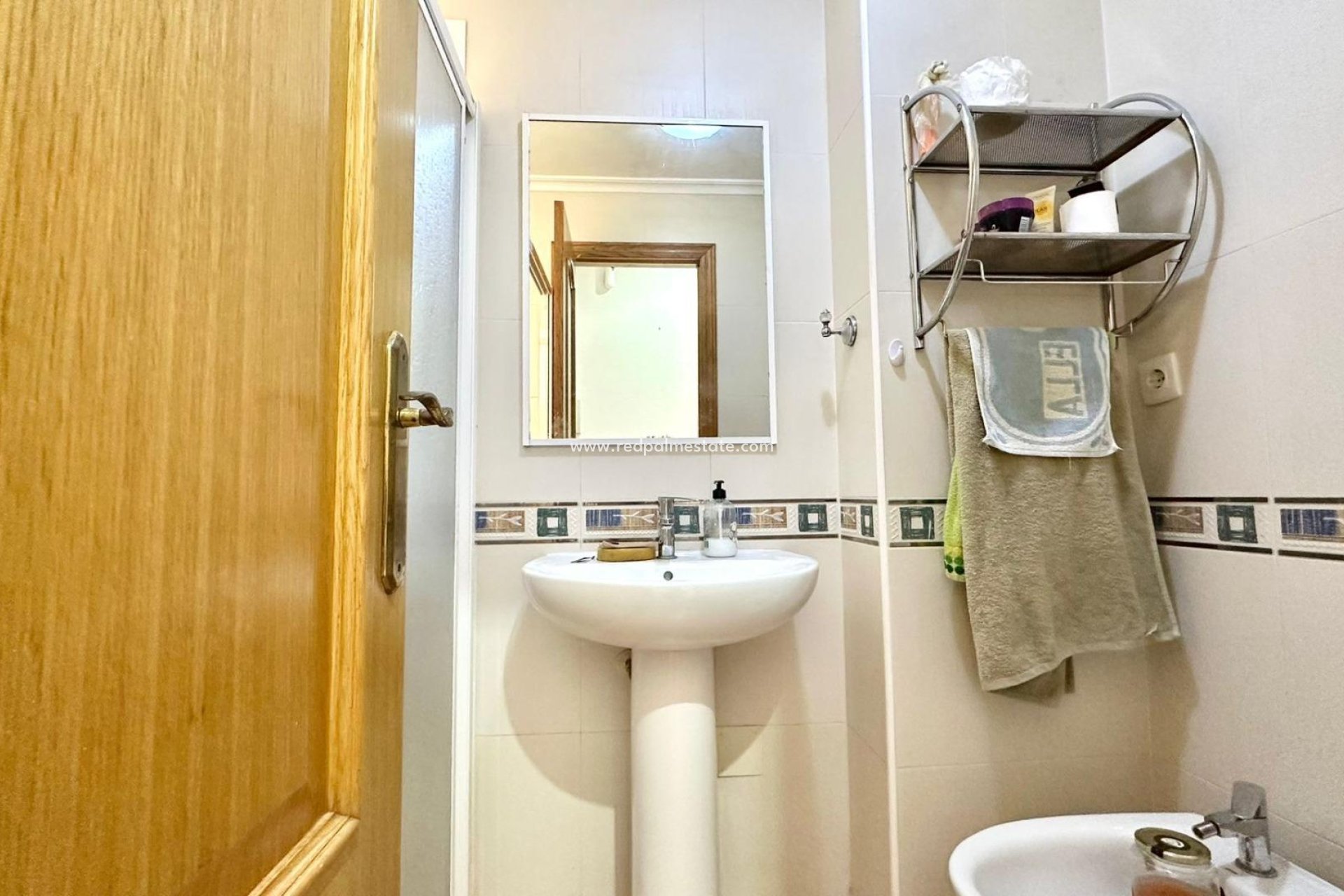 Återförsäljning - Lägenheter -
Torrevieja