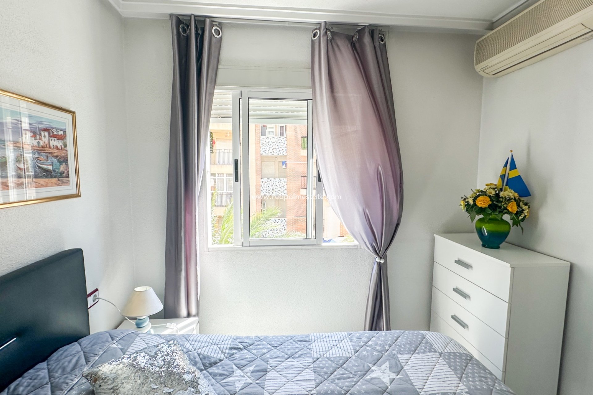 Återförsäljning - Lägenheter -
Torrevieja