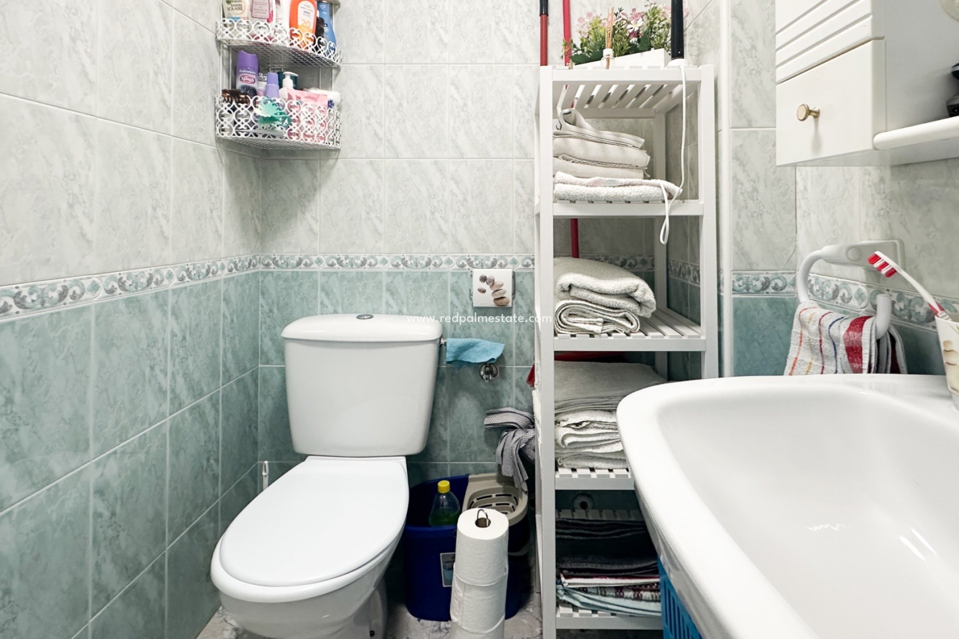 Återförsäljning - Lägenheter -
Torrevieja