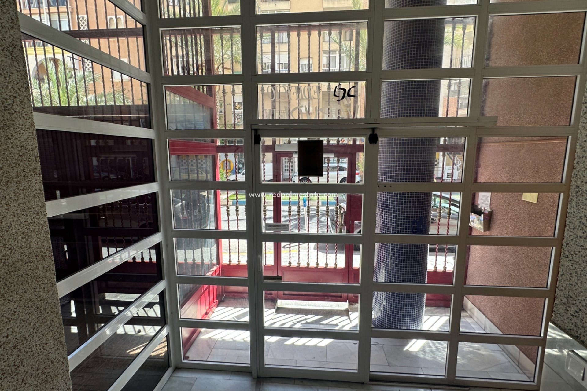 Återförsäljning - Lägenheter -
Torrevieja