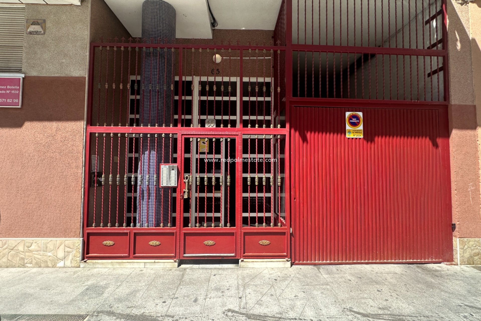 Återförsäljning - Lägenheter -
Torrevieja