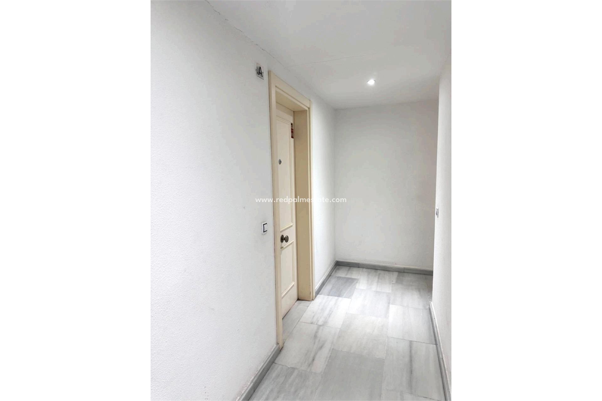 Återförsäljning - Lägenheter -
Villajoyosa - Costa Blanca