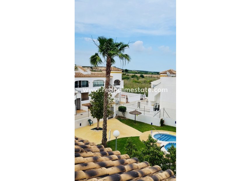 Återförsäljning - Lägenheter -
Vistabella Golf Entre Naranjos - Costa Blanca