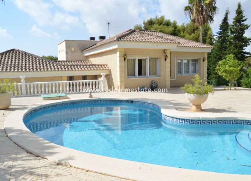 Återförsäljning - Lyxvilla -
Orihuela Costa - Dehesa de campoamor