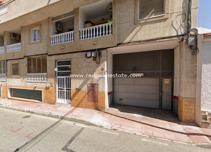 Återförsäljning - Parkering -
Torrevieja - Centro Torrevieja