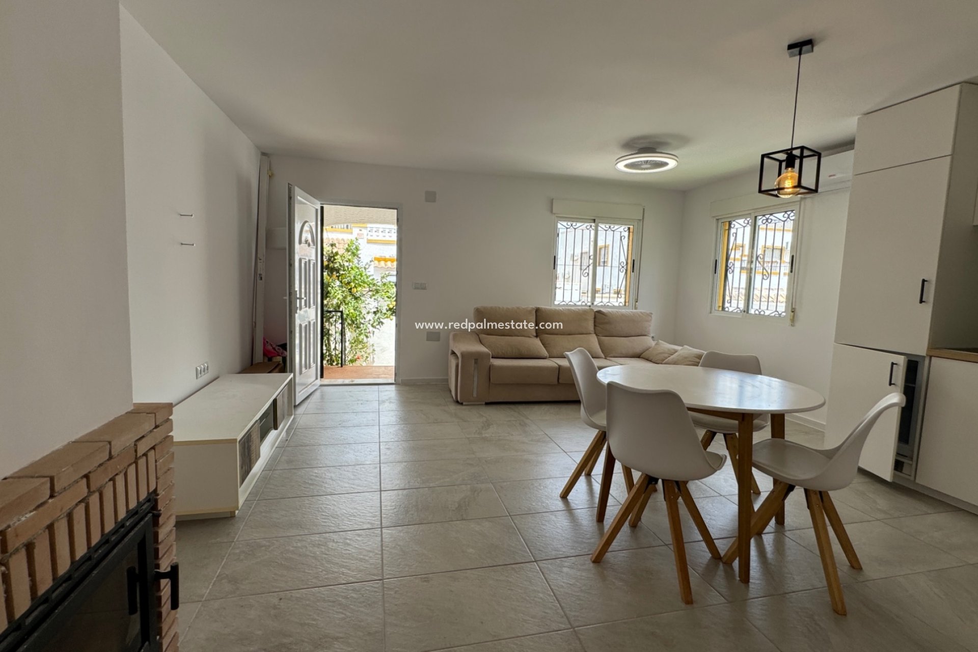 Återförsäljning - Quad House -
Orihuela Costa - Costa Blanca