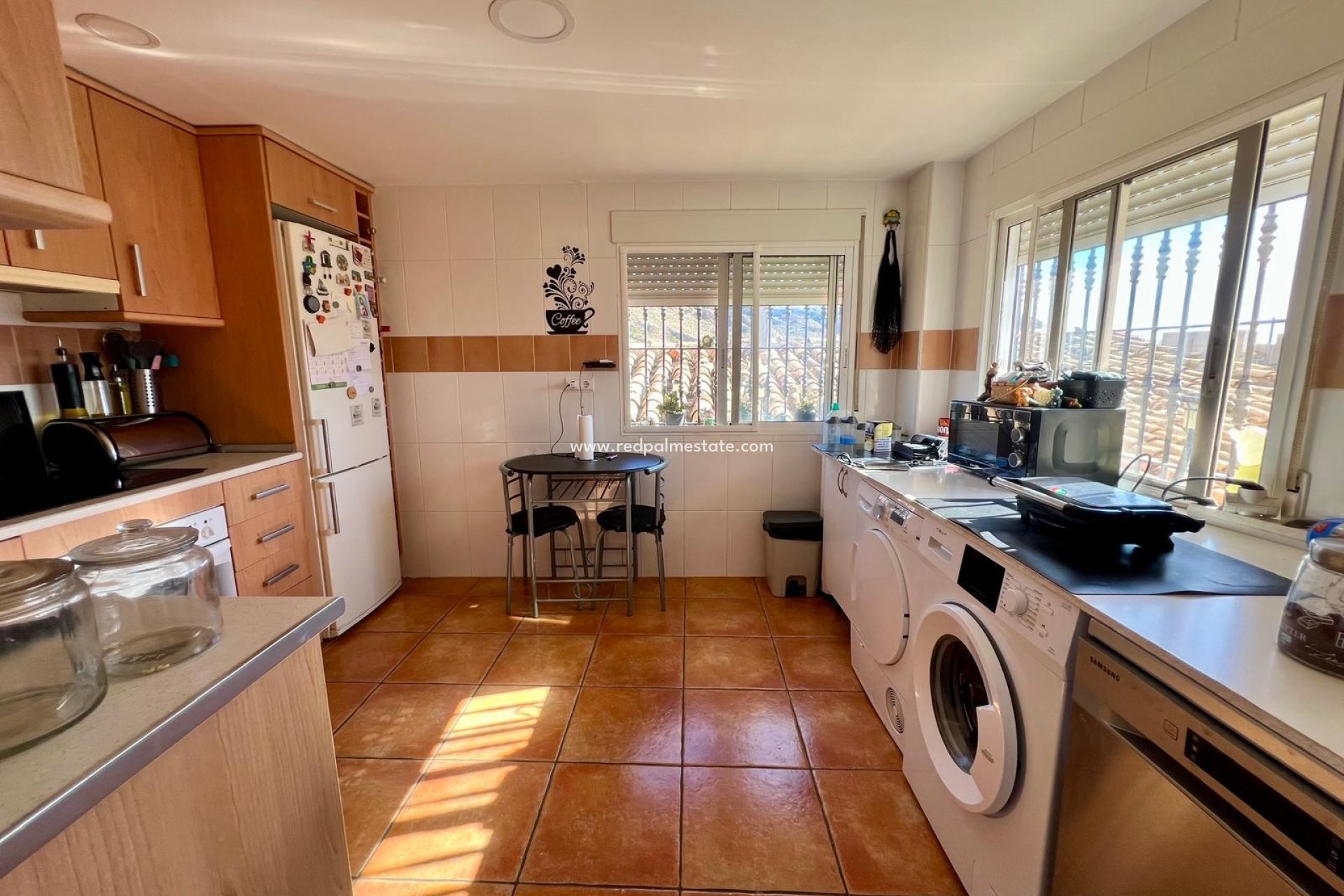 Återförsäljning - Radhus -
Agost - Inland