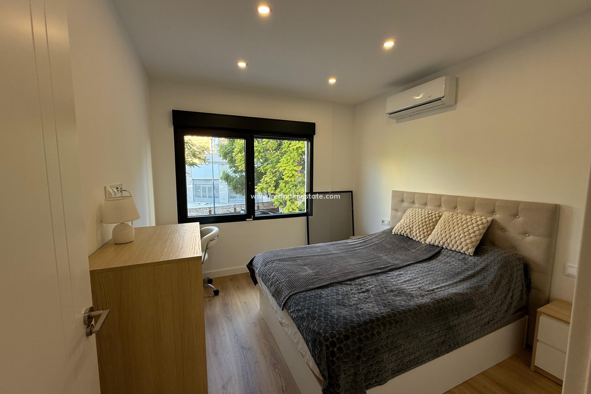 Återförsäljning - Radhus -
Benidorm - Costa Blanca