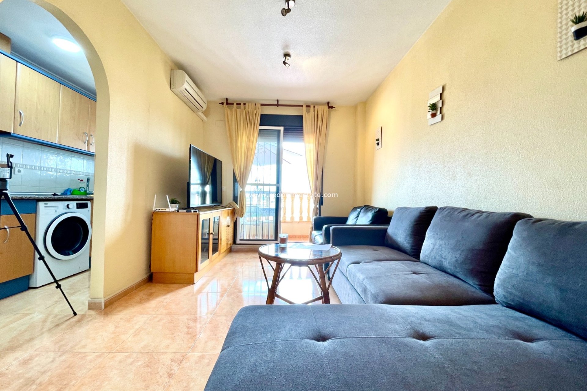 Återförsäljning - Radhus -
Daya Nueva - Costa Blanca