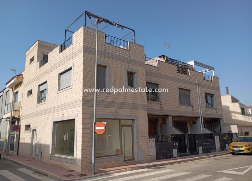 Återförsäljning - Radhus -
Daya Vieja - Costa Blanca