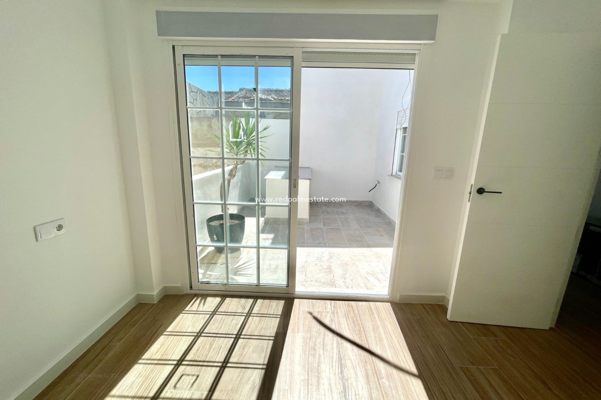 Återförsäljning - Radhus -
Daya Vieja - Costa Blanca