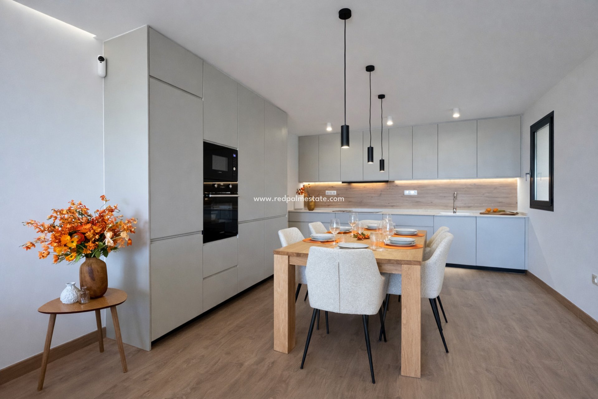 Återförsäljning - Radhus -
Dolores - Costa Blanca