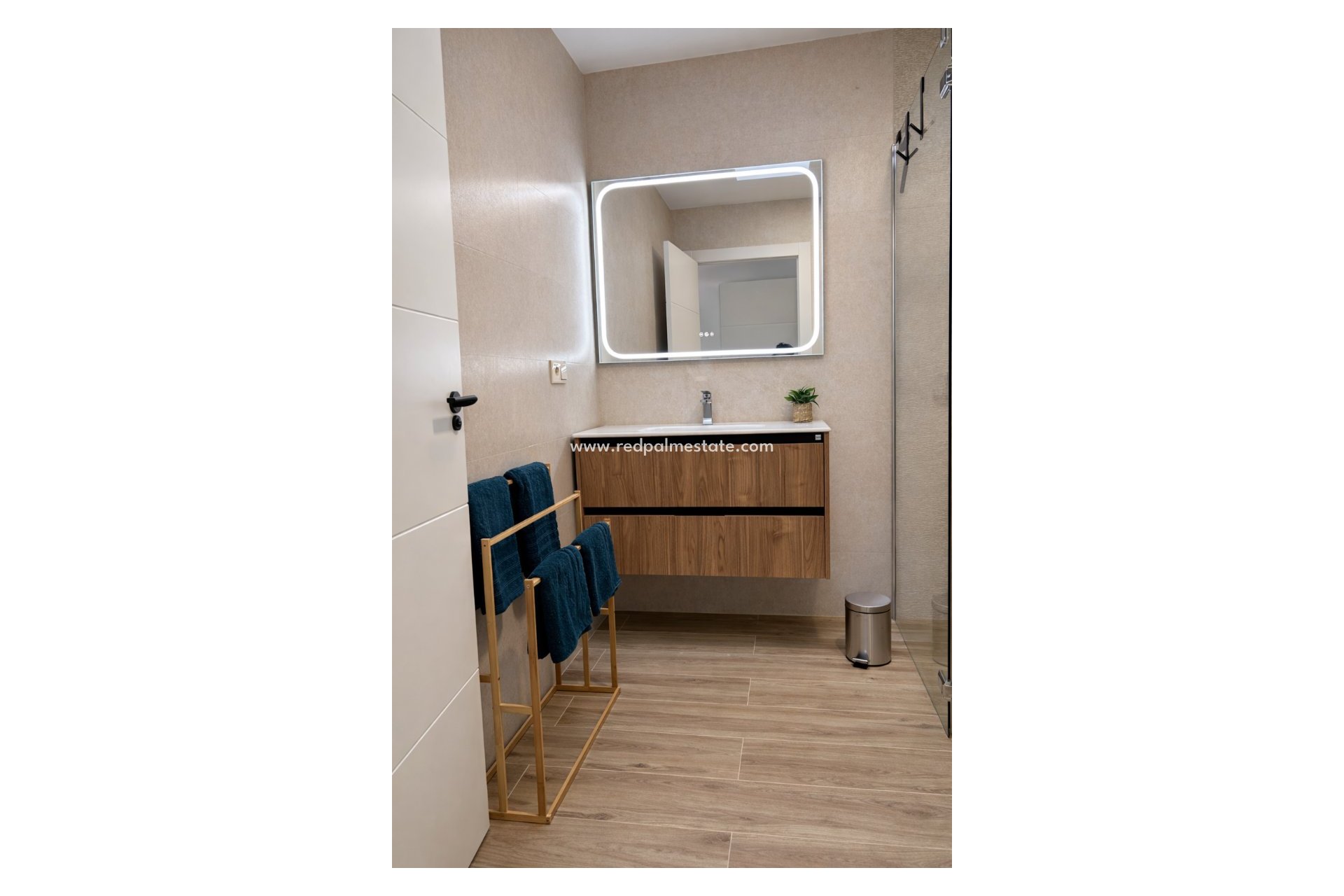 Återförsäljning - Radhus -
Dolores
