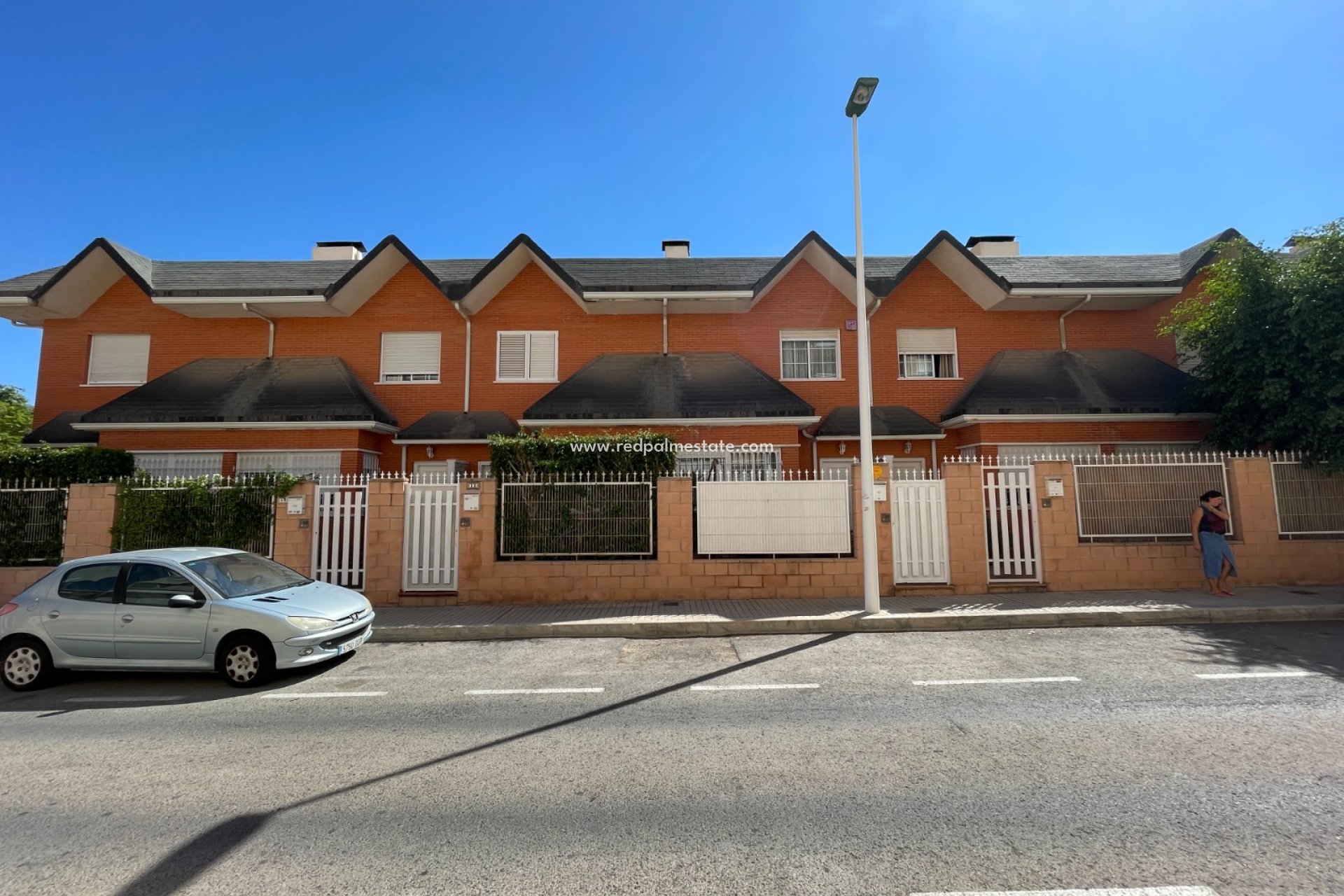 Återförsäljning - Radhus -
Elche - Costa Blanca