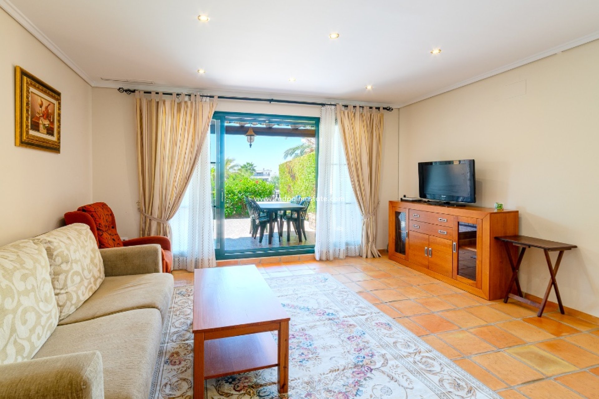 Återförsäljning - Radhus -
Finestrat