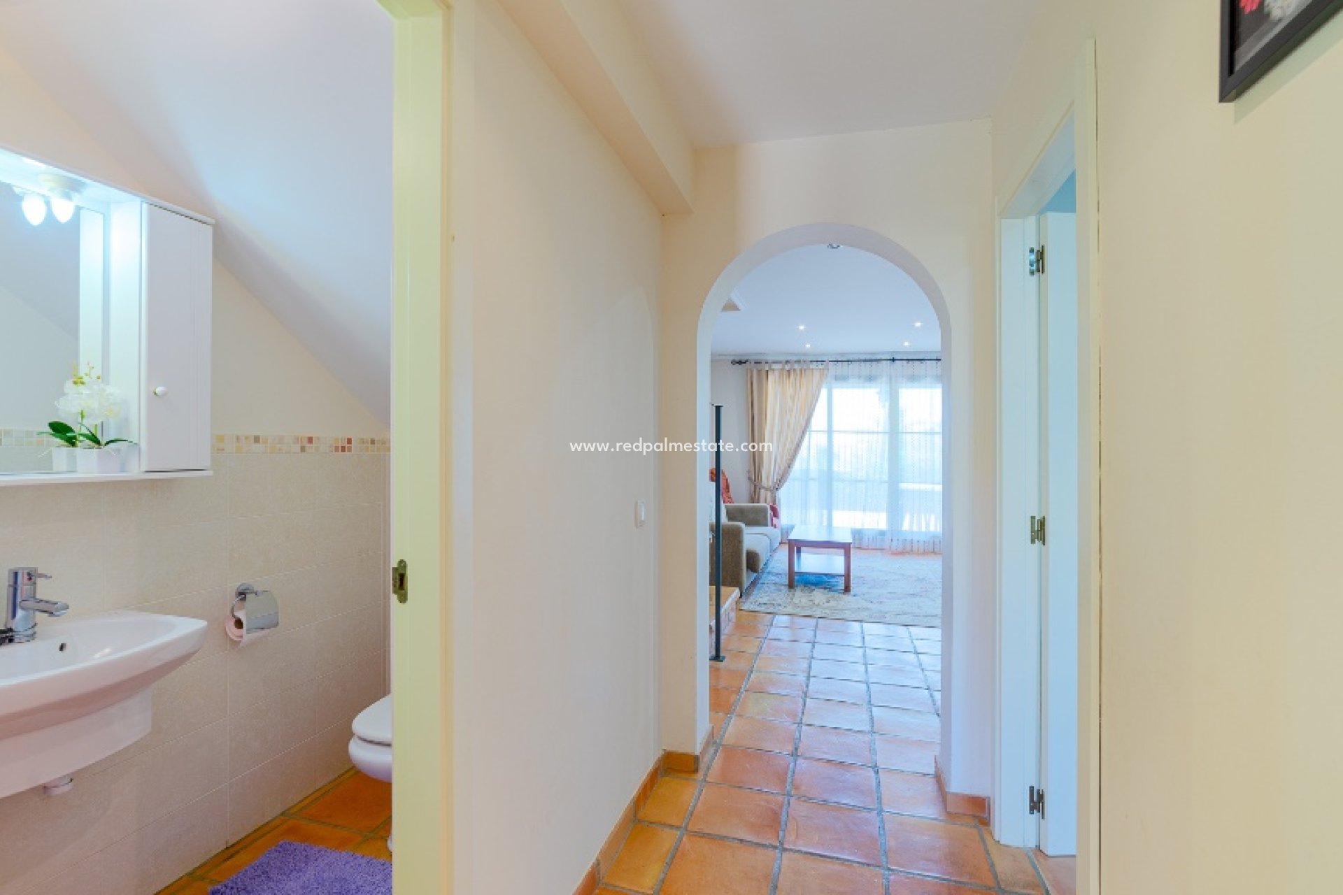 Återförsäljning - Radhus -
Finestrat