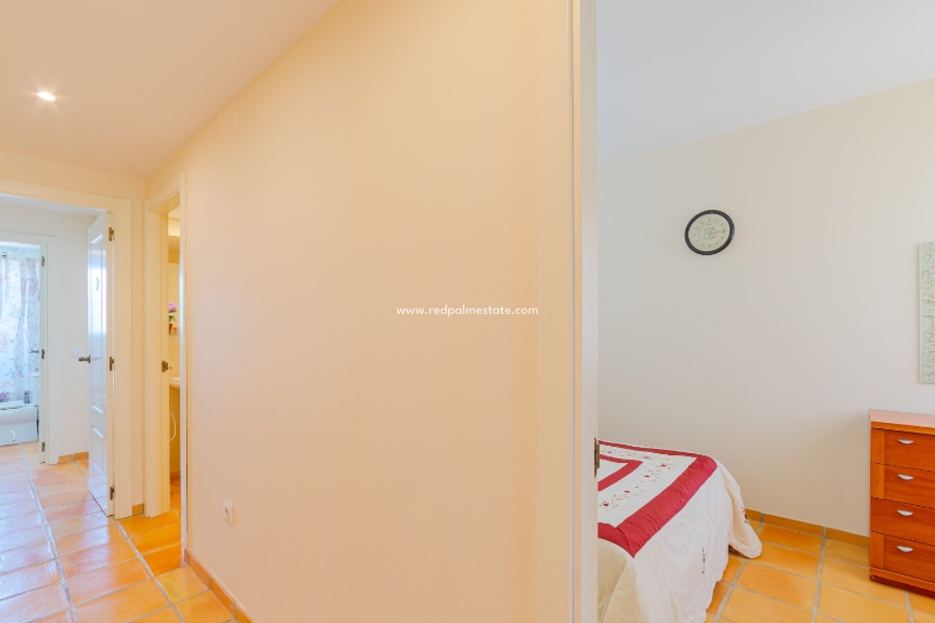 Återförsäljning - Radhus -
Finestrat