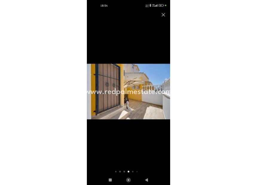 Återförsäljning - Radhus -
Guardamar del Segura - EL RASO