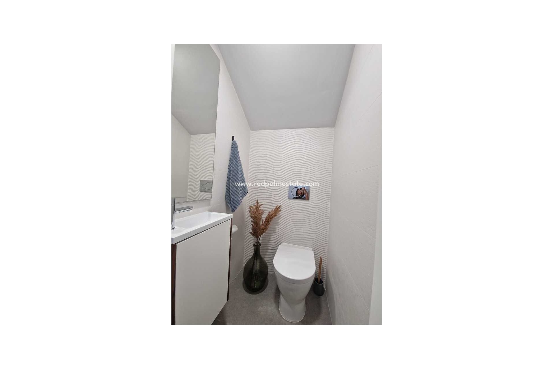 Återförsäljning - Radhus -
Guardamar del Segura - ELS SECONS