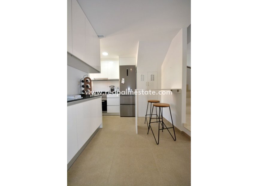 Återförsäljning - Radhus -
Guardamar del Segura - Guardamar