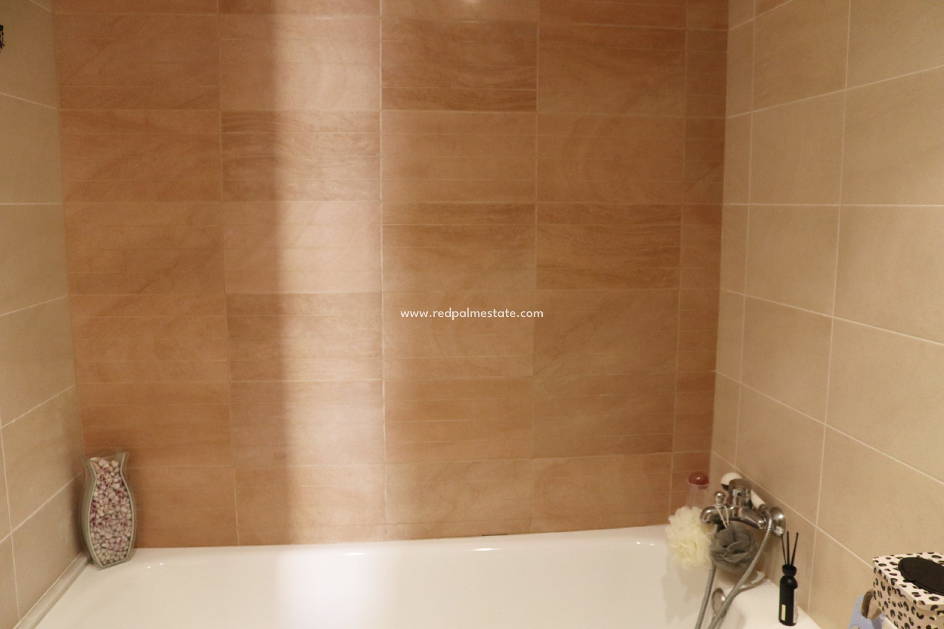 Återförsäljning - Radhus -
Jalón - Inland