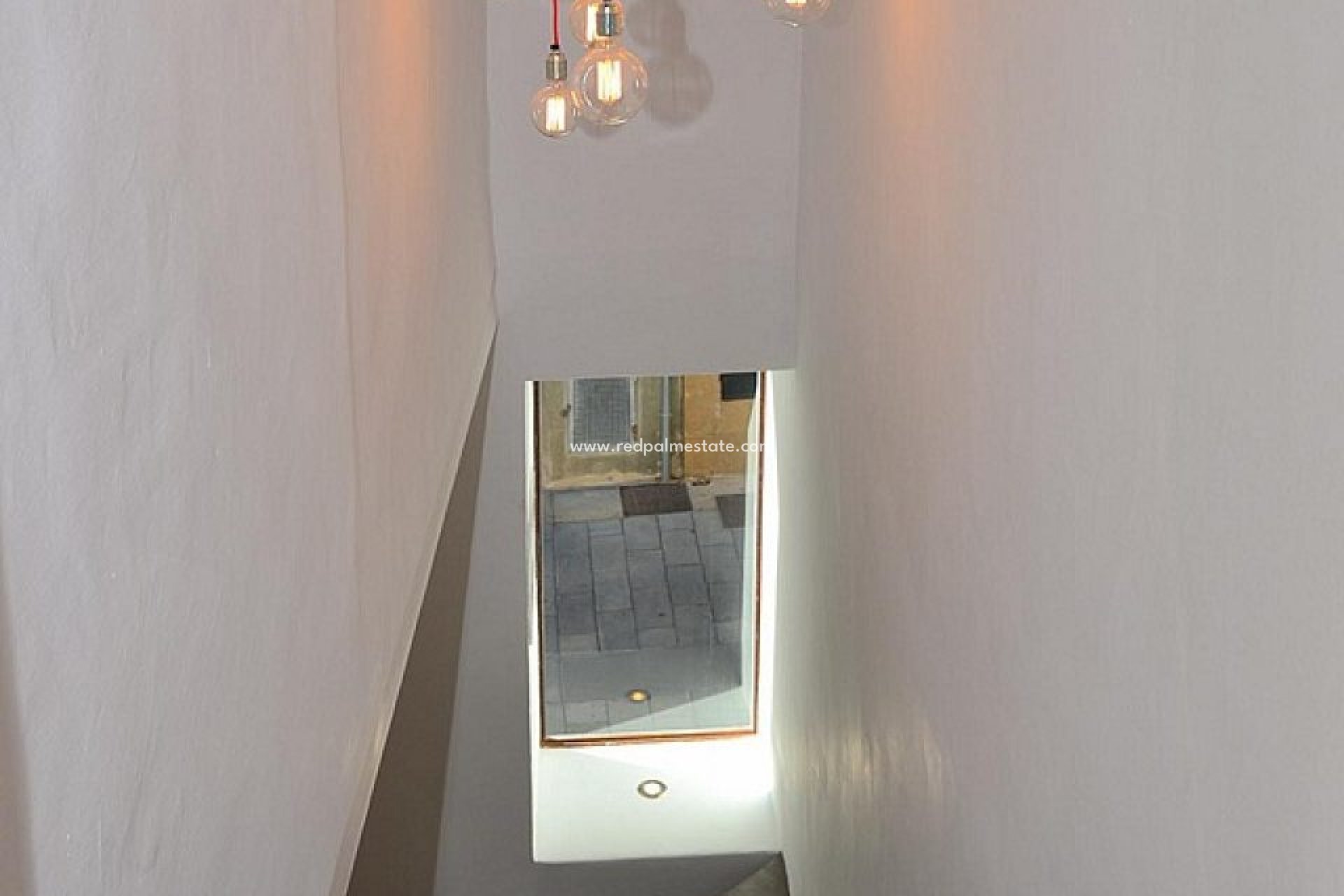 Återförsäljning - Radhus -
Jávea