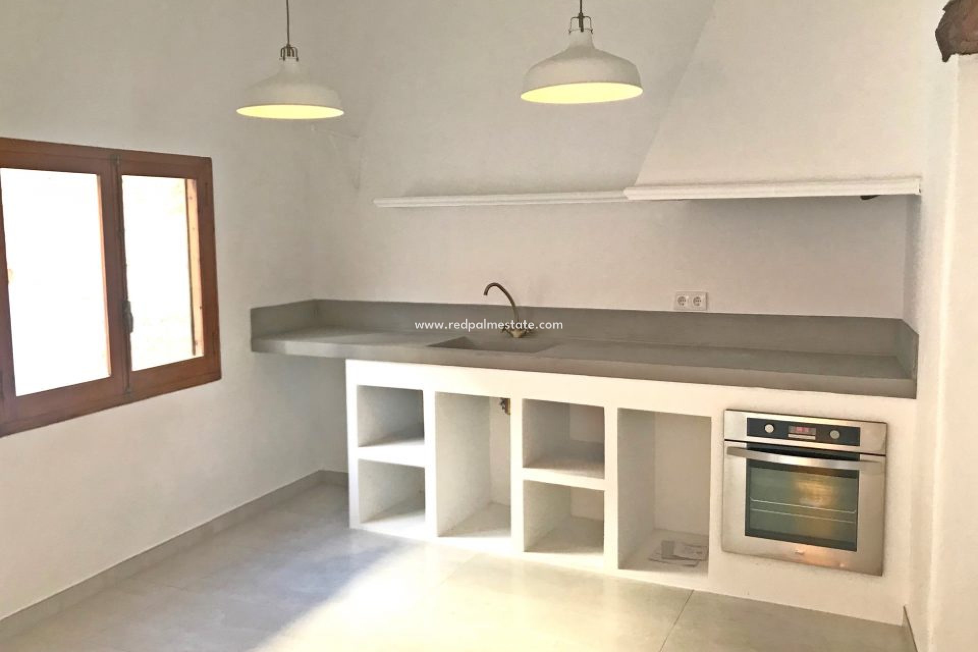 Återförsäljning - Radhus -
Jávea