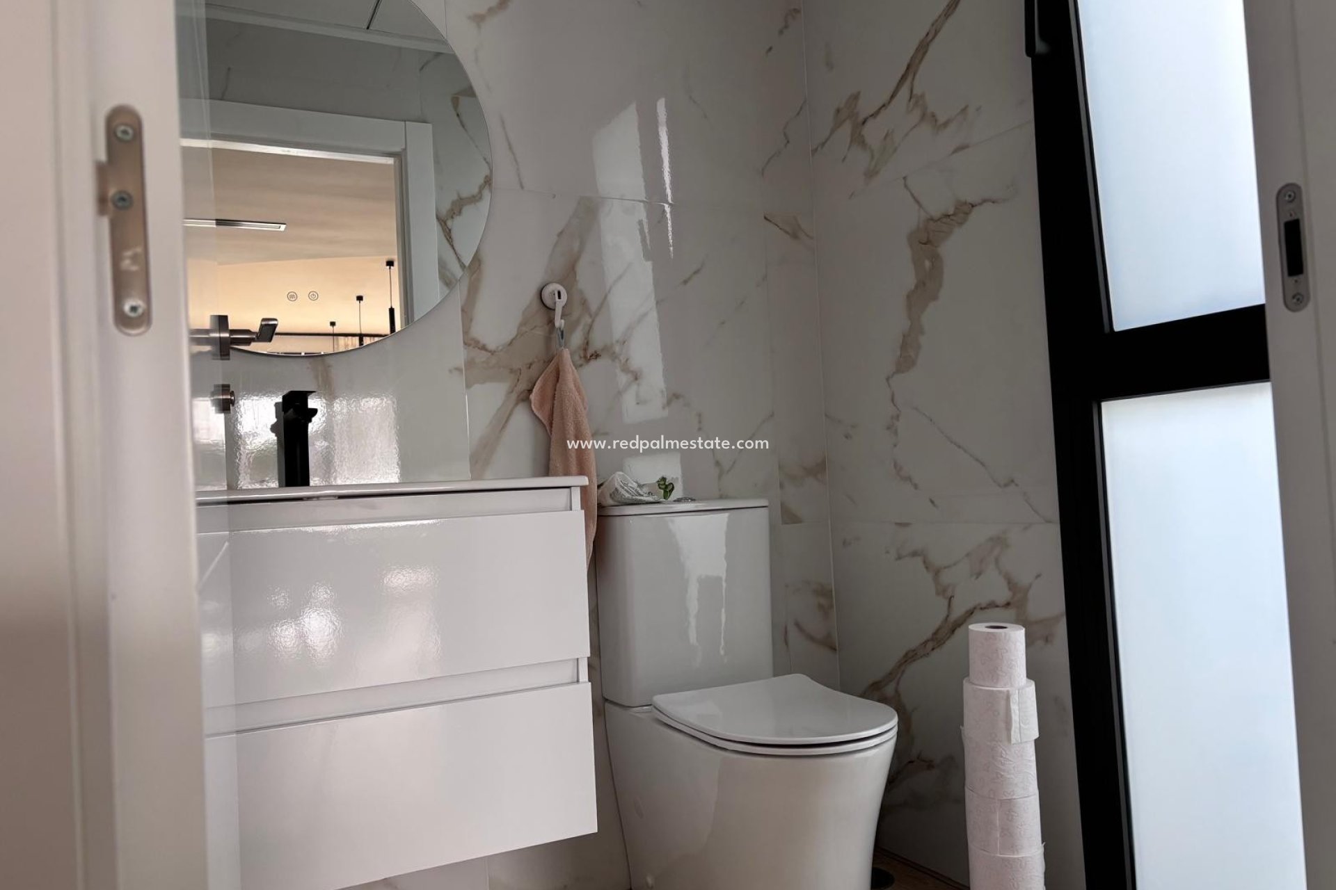 Återförsäljning - Radhus -
Montesinos - La Herada