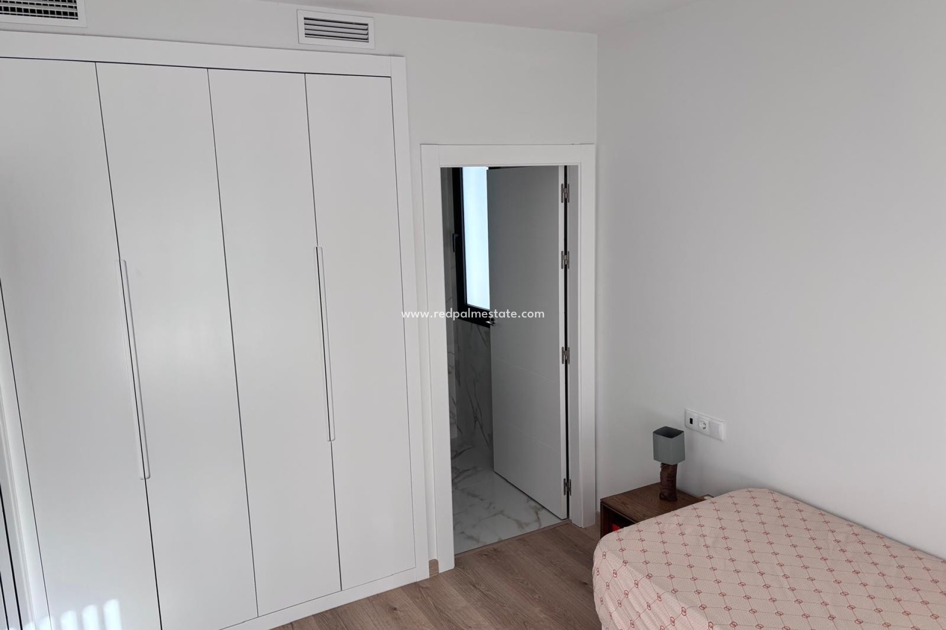 Återförsäljning - Radhus -
Montesinos - Los Montesinos