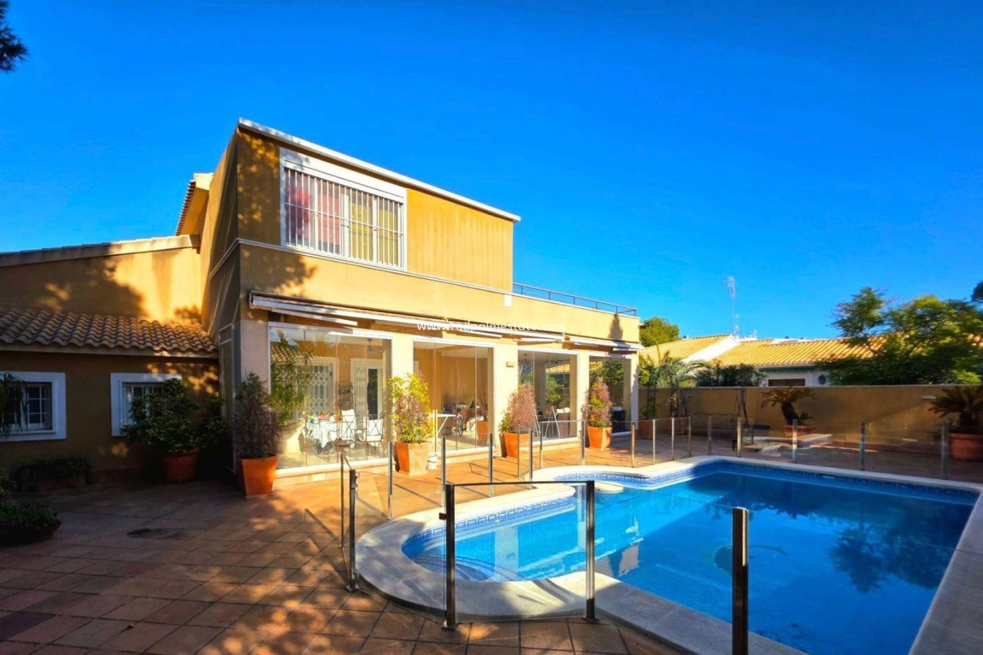 Återförsäljning - Radhus -
Orihuela Costa - Altos de Campoamor