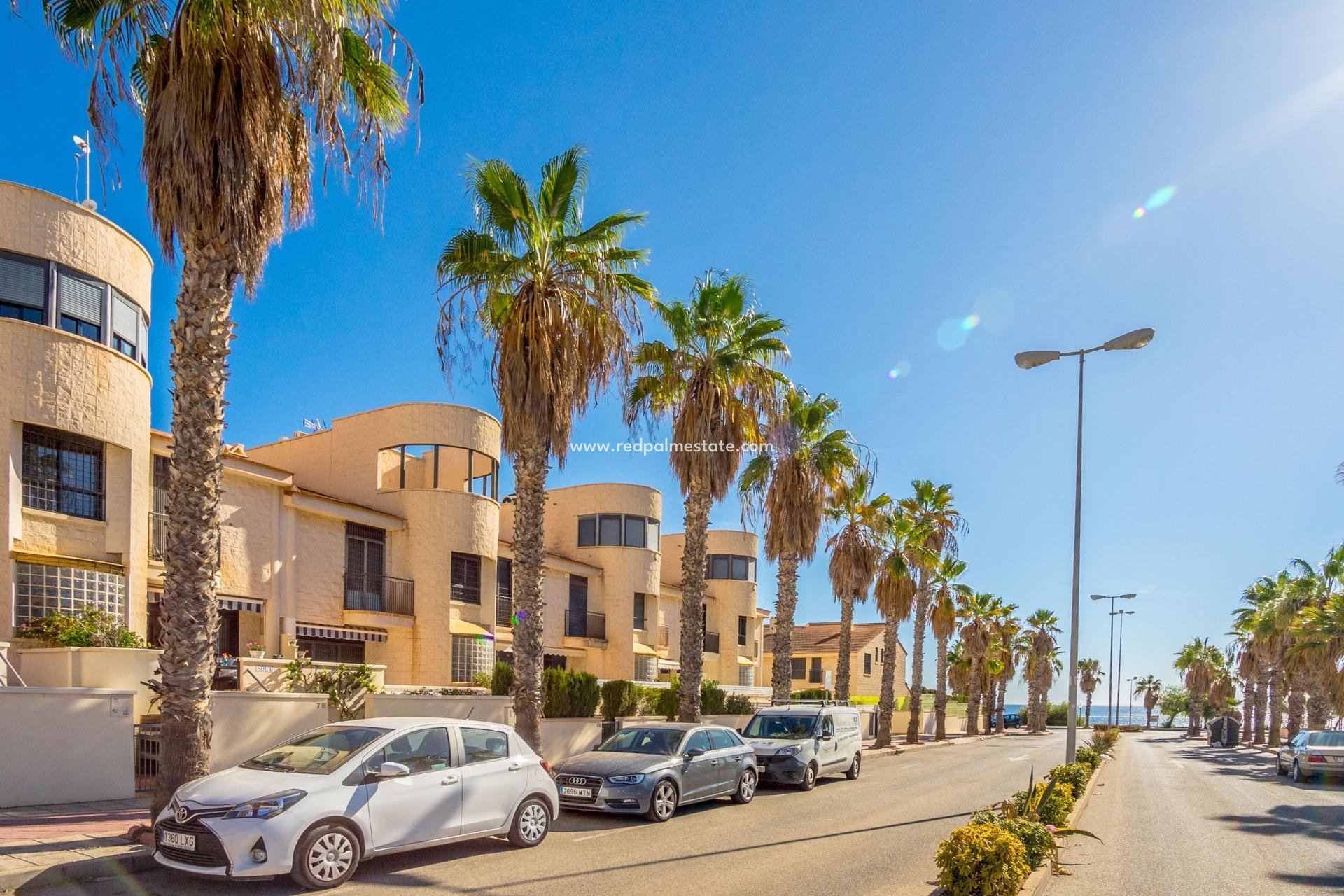 Återförsäljning - Radhus -
Orihuela Costa - Cabo Roig